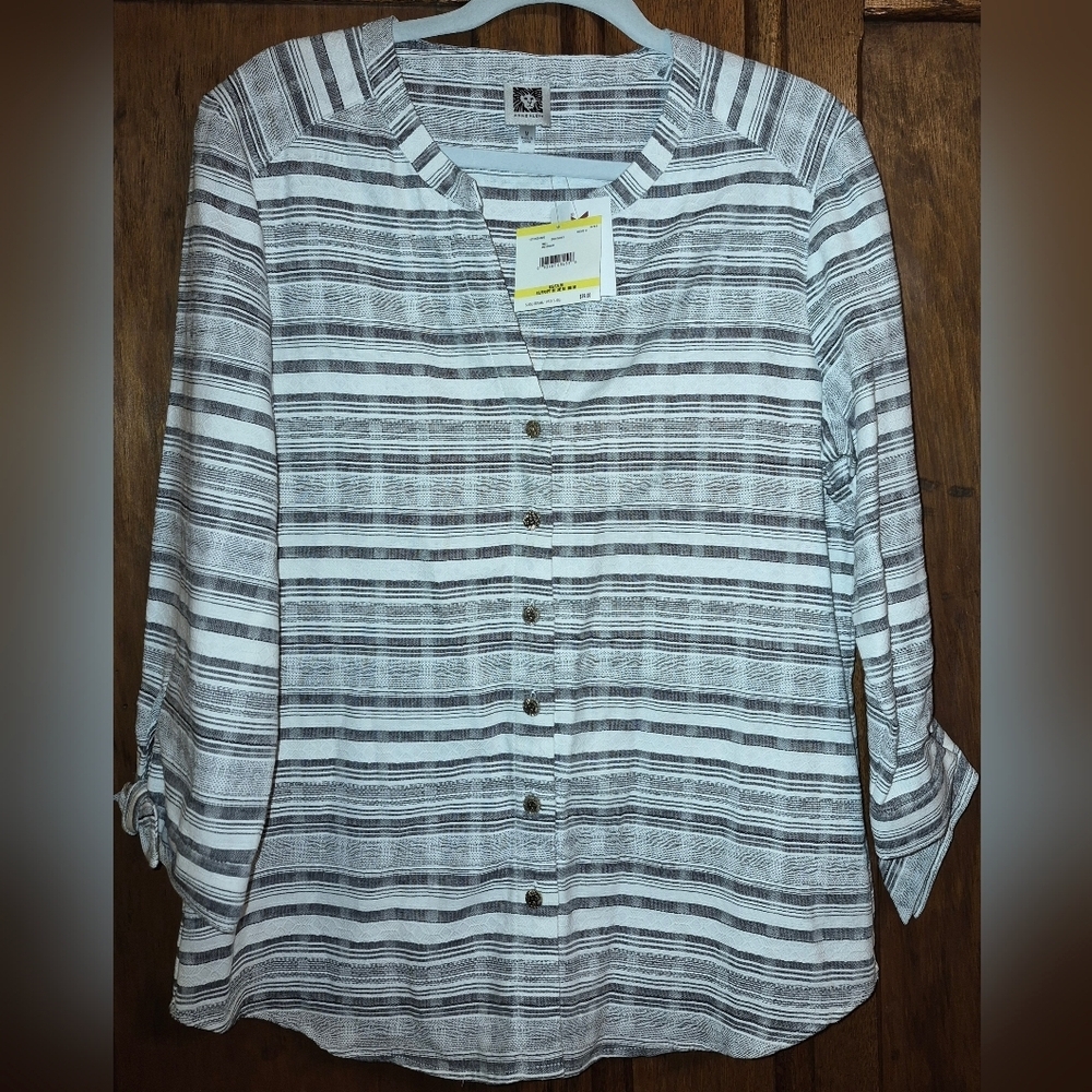 Nwt's Anne Klein Linen Blend V-Neck Button Up, Womens Size Medium